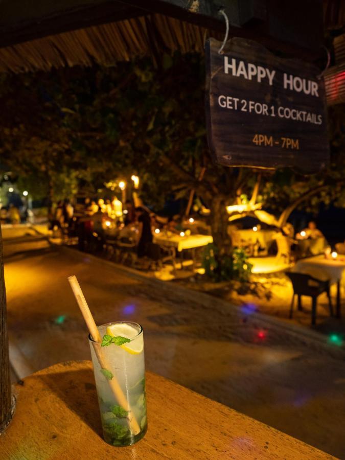 Hippocampus Beach Resort Logon Εξωτερικό φωτογραφία