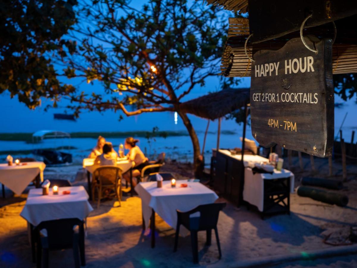Hippocampus Beach Resort Logon Εξωτερικό φωτογραφία